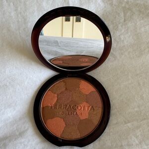 GUERLAIN Terracotta Bronzer Highlighter - Brown & Coral Shades EUC